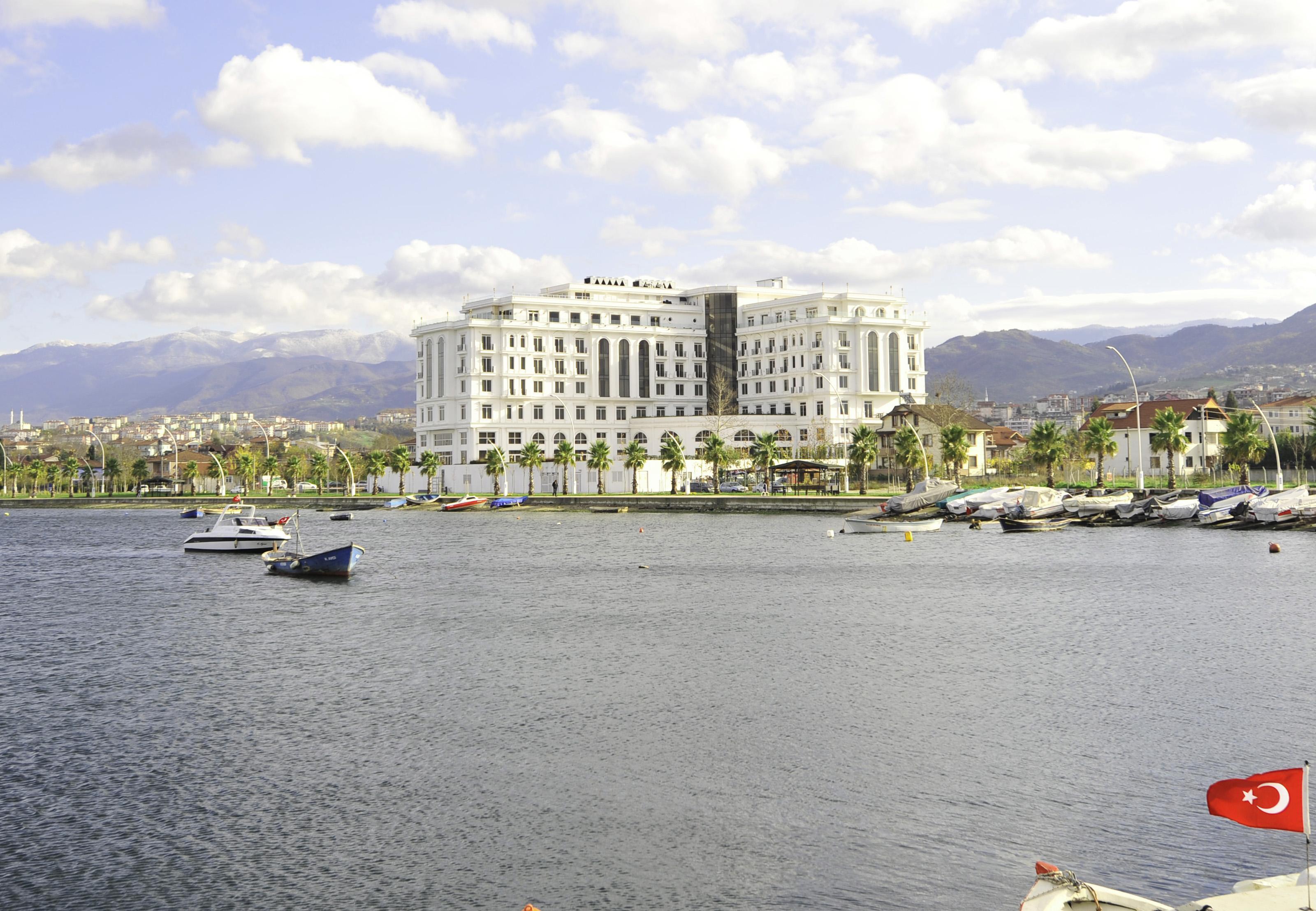 Wellborn Luxury Hotel コジャエリ エクステリア 写真