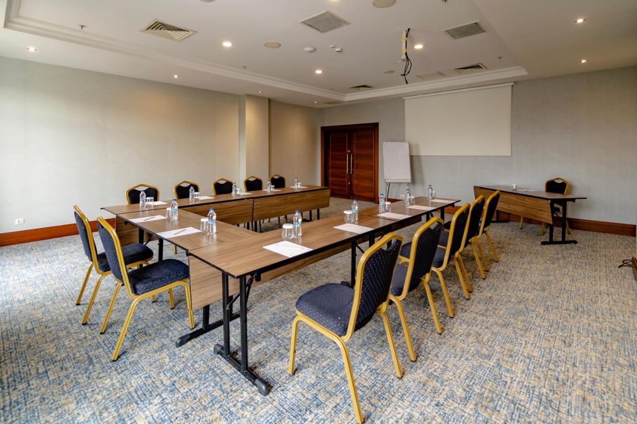 Wellborn Luxury Hotel コジャエリ エクステリア 写真